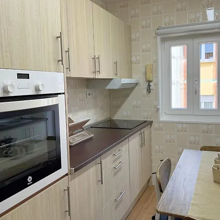 Apartamento Desde El Corazón De La Ciudad Vut-6684-as Oviedo